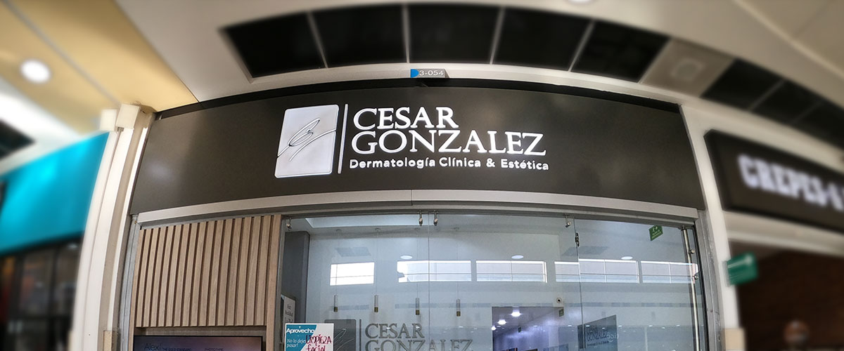 César González - Dermatología Estética & Clínica